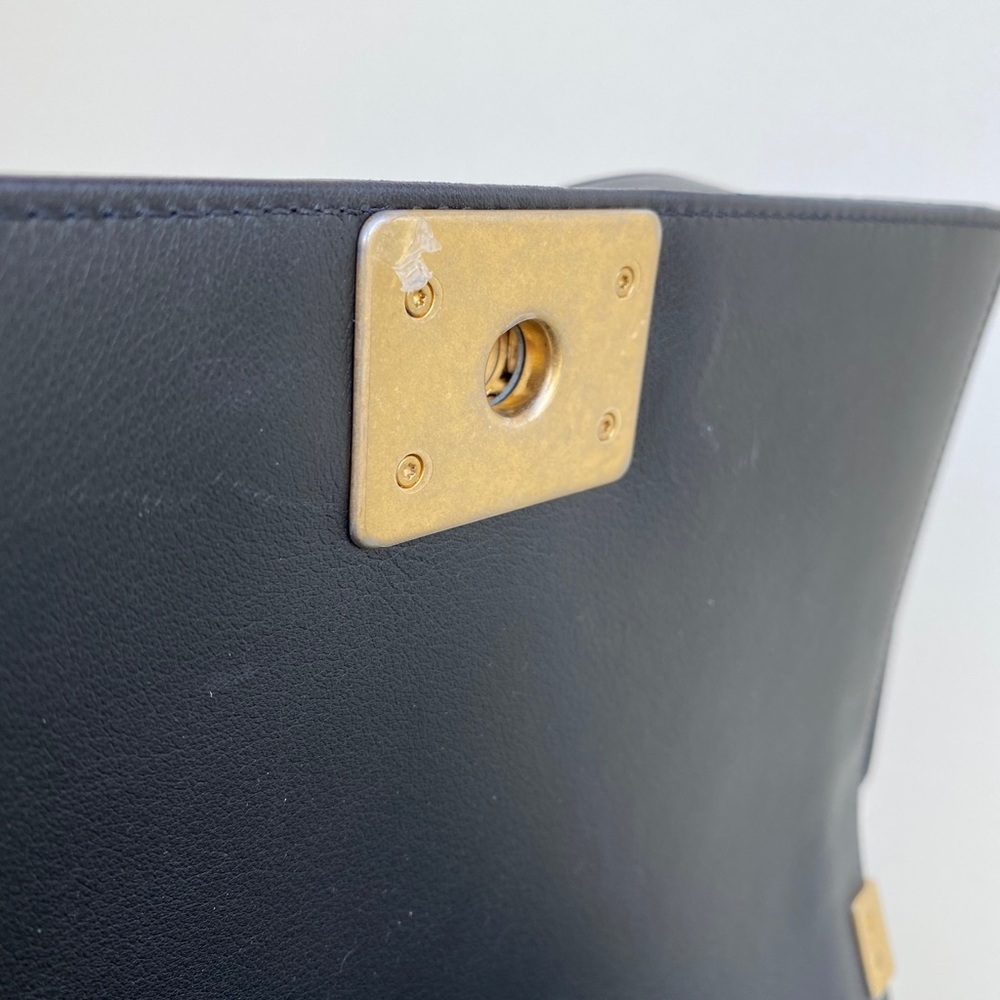 Chanel Boy Metallic Crumpled Goatskin Bag - Picture 6 of 11